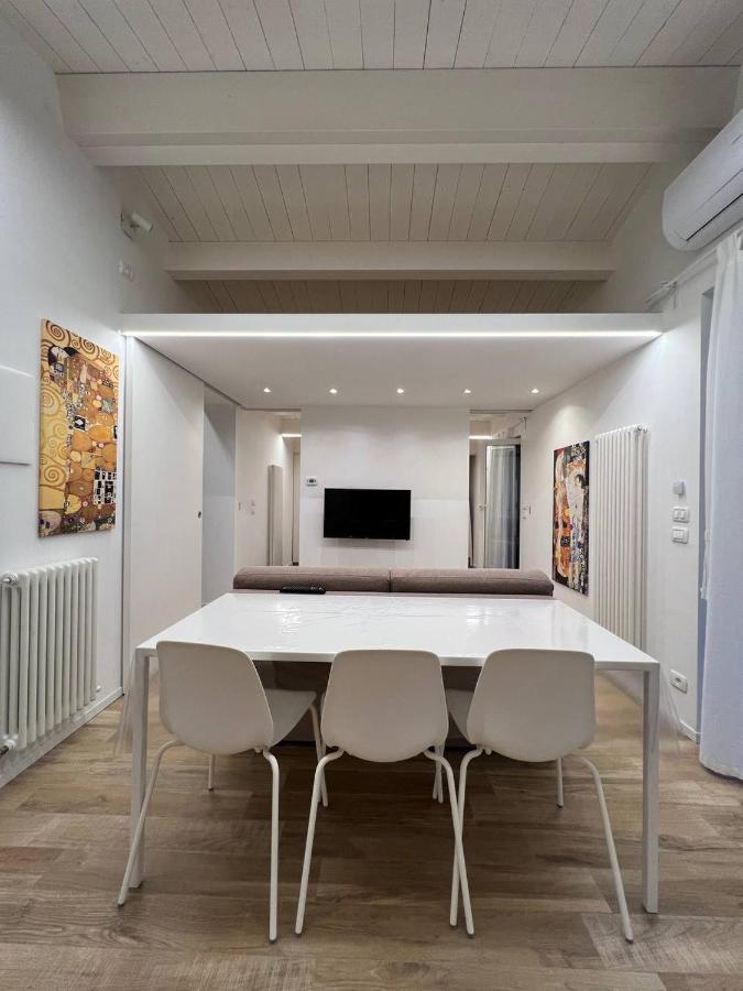 דירות פסקרה Casa Klimt Vicinissima Al Mare Parcheggio Privato Gratuito Se Disponibile מראה חיצוני תמונה