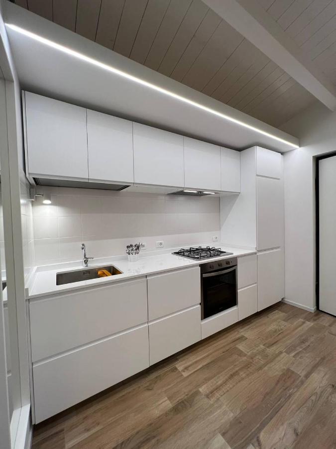דירות פסקרה Casa Klimt Vicinissima Al Mare Parcheggio Privato Gratuito Se Disponibile מראה חיצוני תמונה