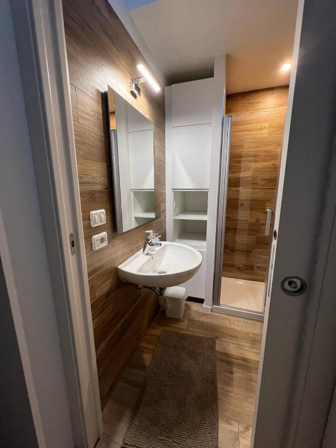 דירות פסקרה Casa Klimt Vicinissima Al Mare Parcheggio Privato Gratuito Se Disponibile מראה חיצוני תמונה