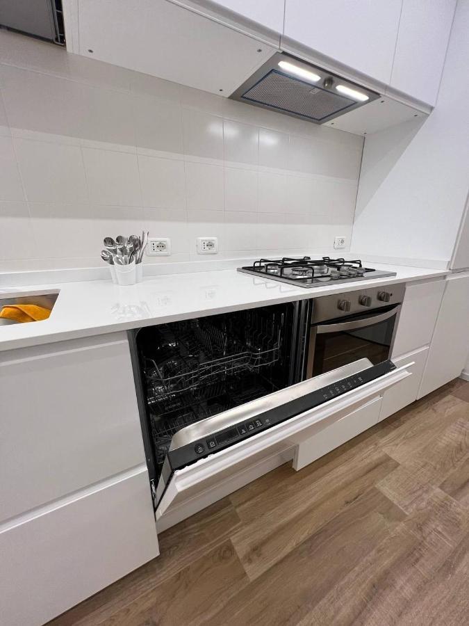 דירות פסקרה Casa Klimt Vicinissima Al Mare Parcheggio Privato Gratuito Se Disponibile מראה חיצוני תמונה